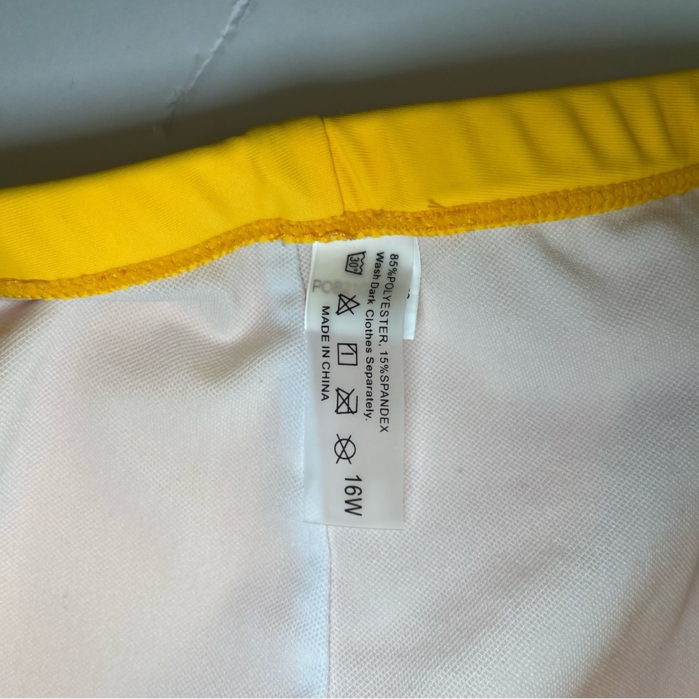 Swimsuit Lemon Print Tankini with Yellow Shorts Summer, Ruffles, Adjustable - Picture 10 of 14